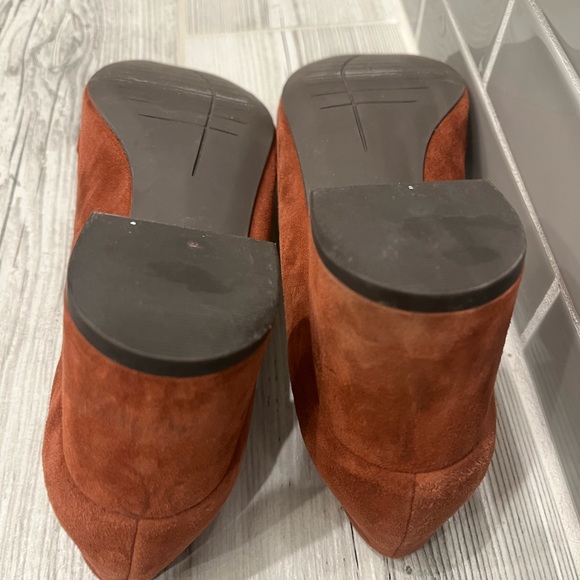 Cole Haan Mabel Suede Tassel Pump size 8.5 - Picture 8 of 12